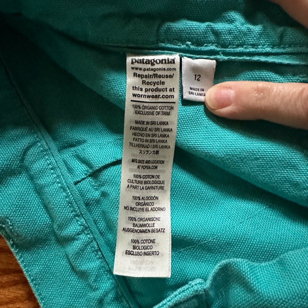 Patagonia Bright Turquoise Women’s Stand Up Shorts - Picture 4 of 4